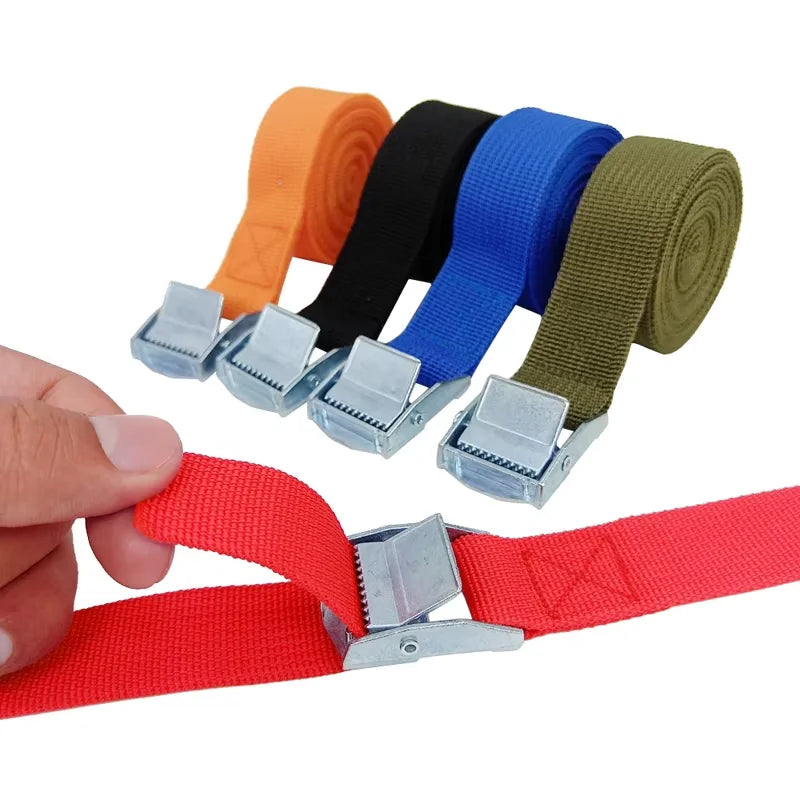 Cargo straps in orange, black, blue and olive green