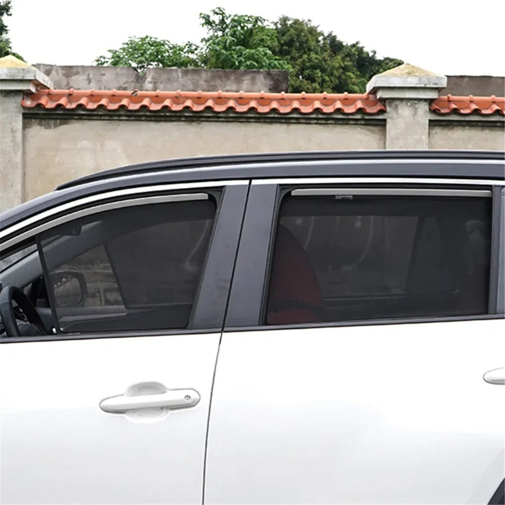 RAV4 2013–2018 magnetic window sunshade — photo 5